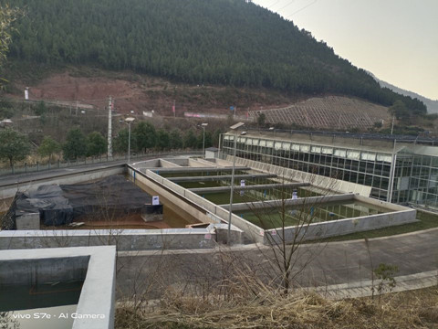 鱼池全景_副本.jpg